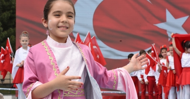 23 Nisan#039;da çocuklar bayram etti