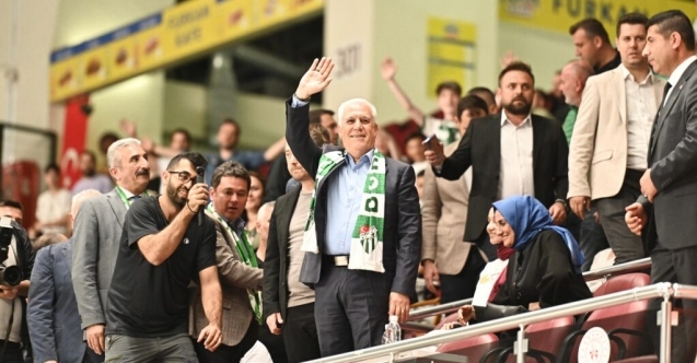 Bursaspor taraftarından Başkan Bozbey#039;e sevgi seli
