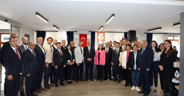 Mudanya Belediye Meclisi yeni dönemin ilk toplantısını yaptı