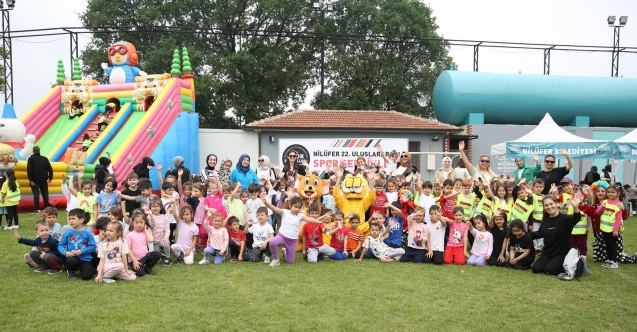 Miniklerin renkli spor şenliği