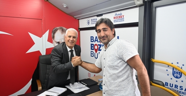 Başkan Bozbey makamını Büyükorhana taşıdı