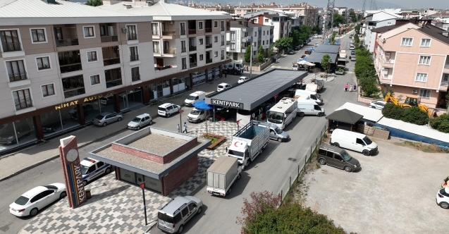 Gürsunun Kent Parkında Yeni Pazar