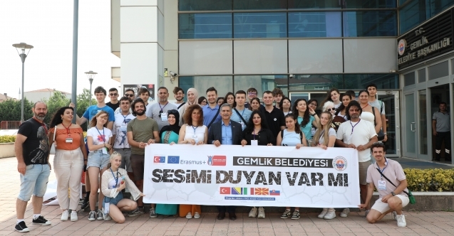 quot;Sesimi Duyan Var mı?quot; Erasmus Projesi Gemlik#039;te