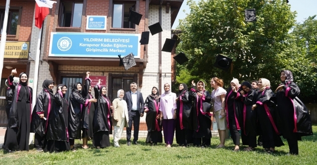 Yıldırım#039;ın üreten kadınları mezuniyet  heyecanı yaşadı