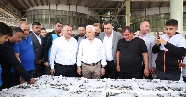 Başkan Bozbeyden ‘Vira Bismillah diyen balıkçılara ziyaret