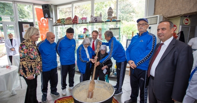 Büyükşehirden yaşlılara ‘moral günü