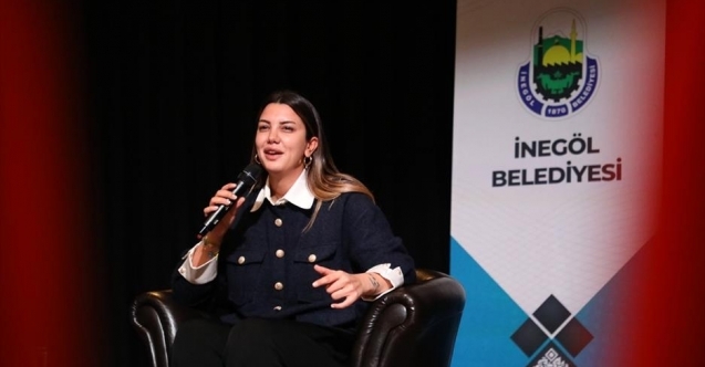 Fulya Öztürk Ortadoğu Notlarını İnegölde Anlattı