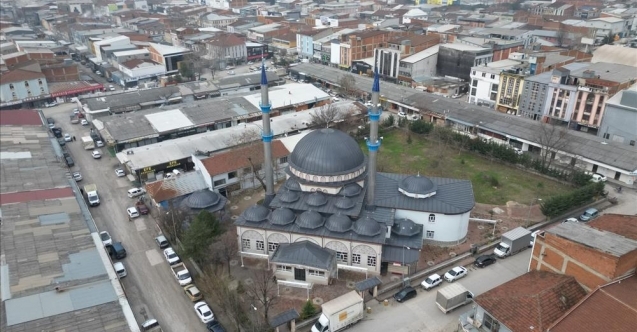 İnegöl Belediyesinden Çeyrek asırlık kandil geleneğine katkı