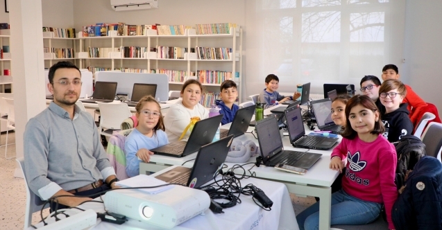 Robotik kodlama ile çocuklar geleceğe hazırlanıyor
