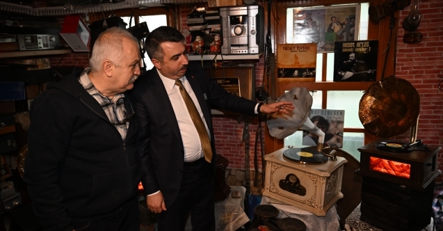Başkan Yılmaz#039;dan #039;Nostalji Doktoru#039;na ziyaret