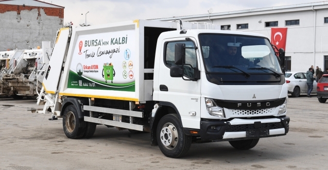Osmangazinin temizlik filosuna 17 araç eklendi