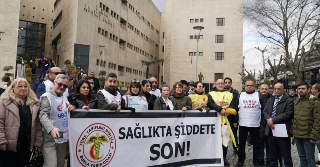 Sağlık çalışanlarından Milletvekili Sarıçam#039;a tepki
