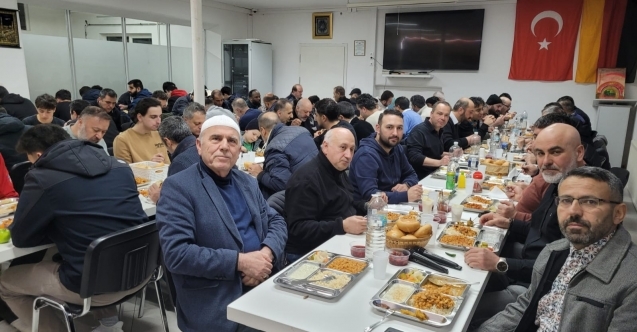 Landshut#039;ta farklı topluluklar iftar sofrasında buluştu