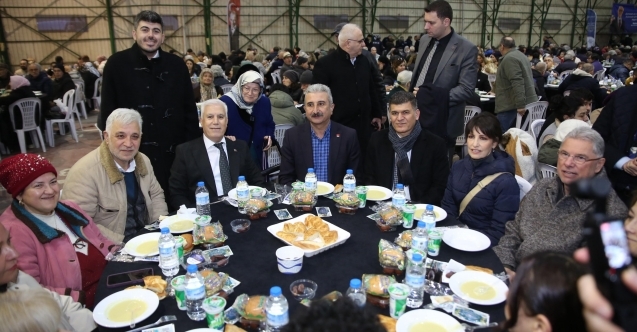 Bursa Büyükşehir, Mudanya#039;da iftar düzenledi
