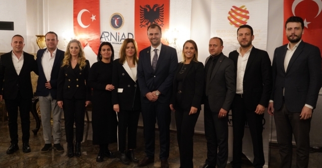 ARNİAD#039;ın yeni başkanı Bayram Taşocak oldu