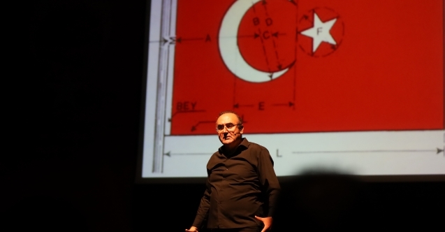 Bursa#039;da Sunay Akın#039;dan quot;Mahya Işıklarıquot; söyleşisi