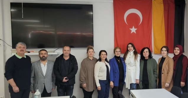 Landshut Türk-Alman Okul Aile Birliği yeni yönetim seçti