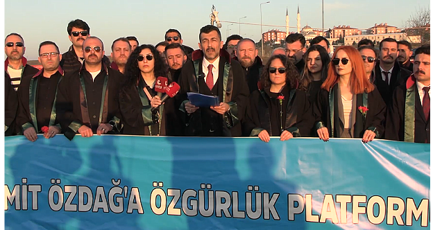 Özdağ için Silivri#039;de basın açıklaması yapıldı