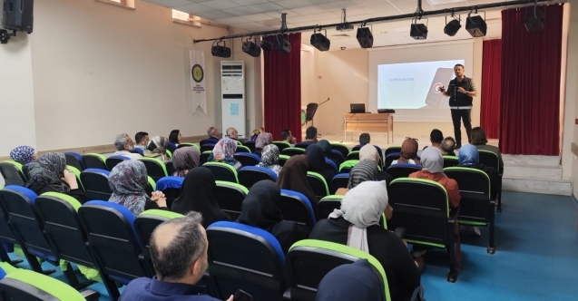 Bursa polisi uyuşturucu konusunda bilgilendirme yaptı