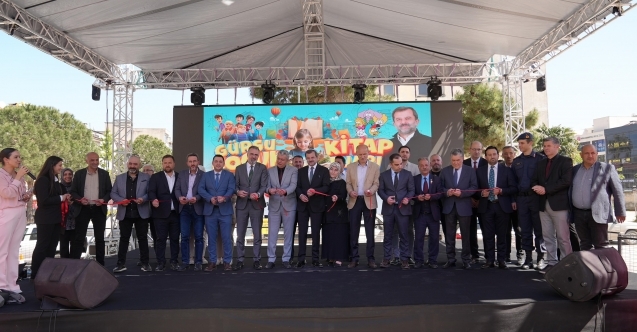 Çocuklar kitaplarla buluştu: Gürsu Kitap Fuarı açıldı