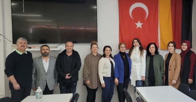 Landshut Türk-Alman okul aile birliği yeni yönetimini belirledi
