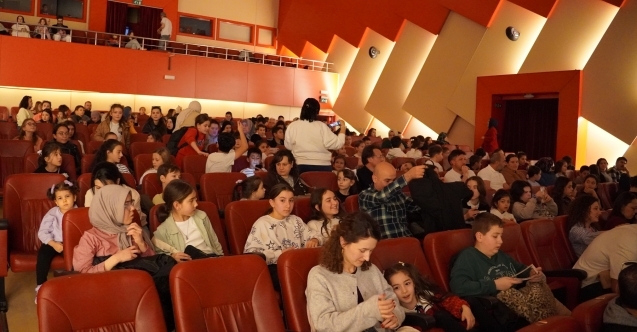 İznik Belediyesi’nden çocuklara sanat ve doğa hediyesi