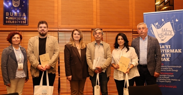 Bursa’nın hafızası Kitap Fuarı’nda konuşuldu