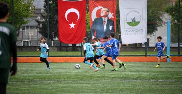 Geleceğin Futbolcuları Osmangazi'de yetişiyor