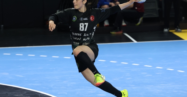 Kupa yolunda dev adım: Büyükşehir Belediyespor finalde