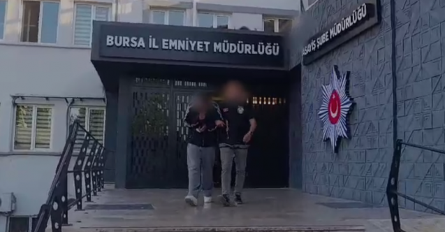 Çaldıkları araçları gizlediler, polisten kaçamadılar