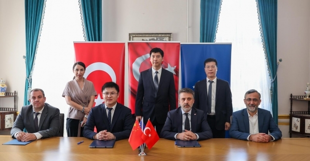 BursaRay filosuna 20 yeni araç için imzalar atıldı