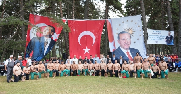 Alıç Yaylası'nda er meydanı nefes kesti