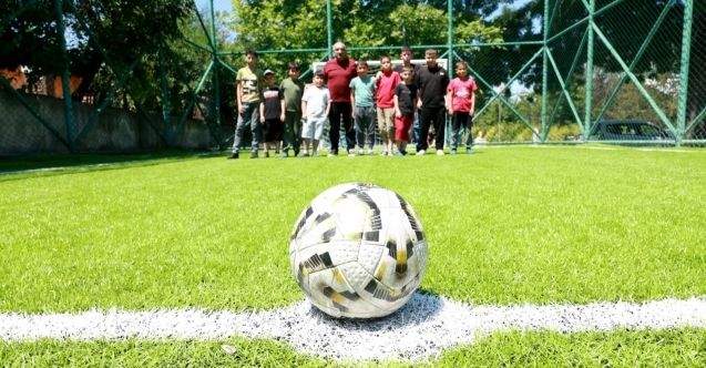 Osmangazi’de çocukların halı saha hayali gerçek oldu