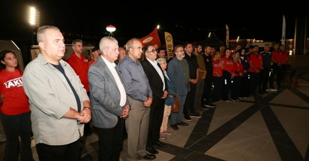 Osmangazi’de deprem şehitleri saygı duruşuyla yad edildi