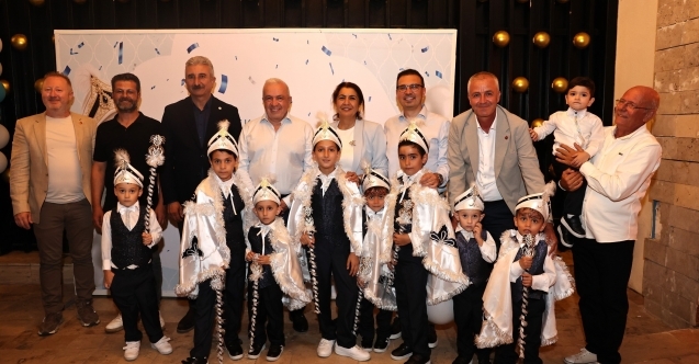 Nilüfer’de 145 minik sünnet heyecanı yaşadı