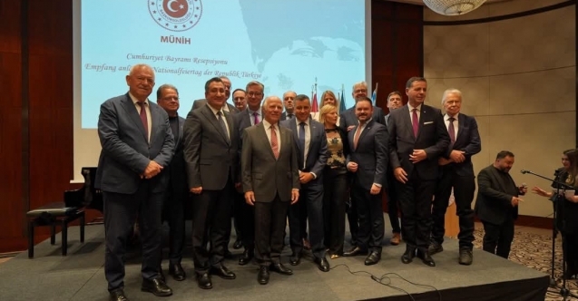 Münih'te Cumhuriyet Bayramı coşkusu