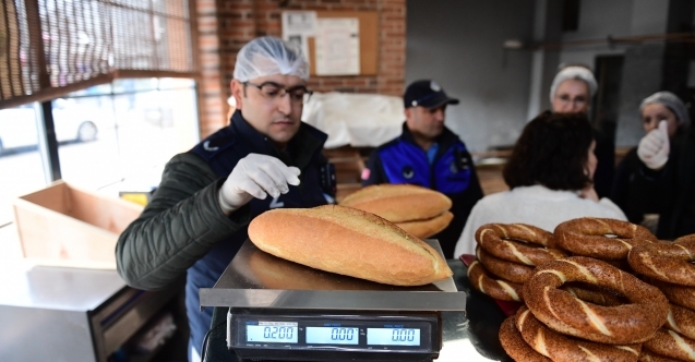 Zabıta ekiplerinden fırın ve tatlıcılara sıkı kontrol