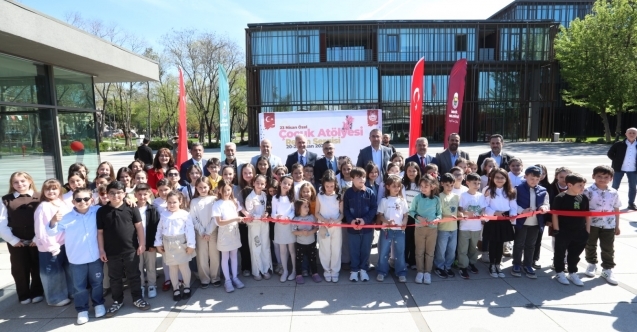 İnegöl’de çocukların sanat yolculuğu sergiye taşındı