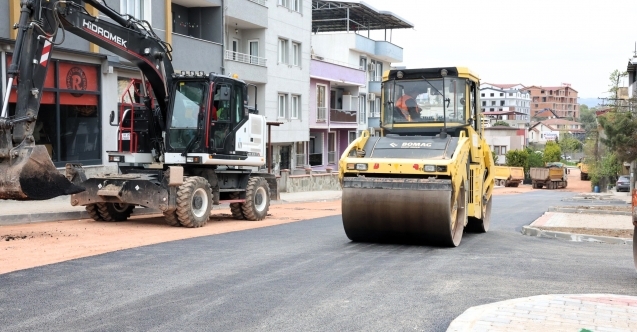 Hamitler Mahallesi’nde yol ve kaldırım yenilendi