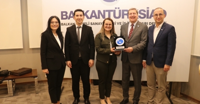 Yapay zekâ ile vergi denetimi masaya yatırıldı