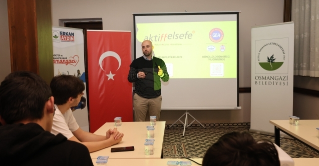 Osmangazi’de gençlere eleştirel düşünme atölyesi