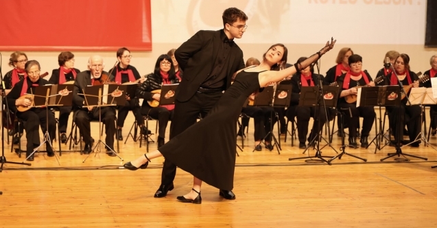 Osmangazi’de anlamlı gece: Aydınlanma Onur Ödülü sahiplerini buldu