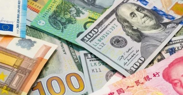 Dövizde haftaya hareketli başlangıç