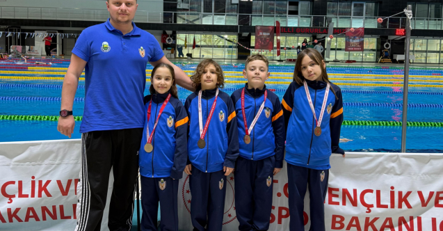 İnegöl’ün kulaçları madalyaya uzandı