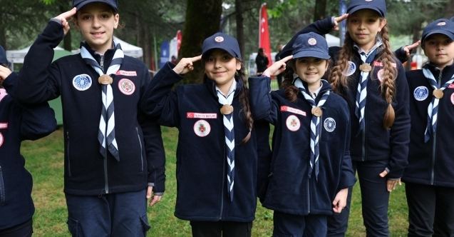 Bursa’da fetih ruhu izci kampında yaşatıldı