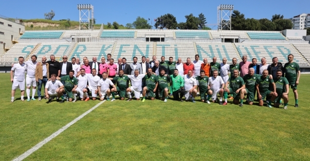 Osmangazi’de futbol kardeşliği sahaya yansıdı