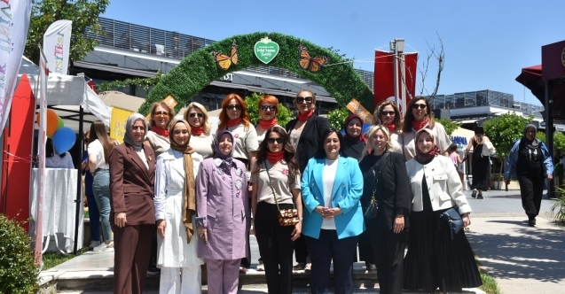 Bursa’da alışveriş şenliği fidanlara umut olacak