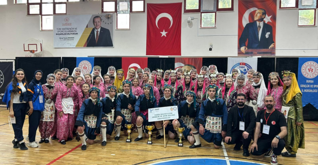İnegöl Belediyesi Halk Dansları’ndan büyük başarı