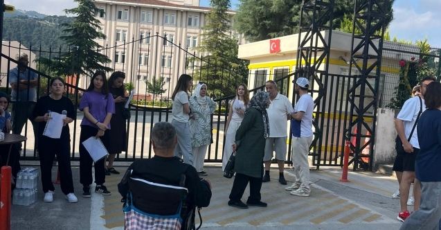 Büyükşehir’den özel gereksinimli aileye ulaşım desteği