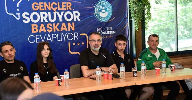 Başkan Erol gençlerin taleplerini dinledi